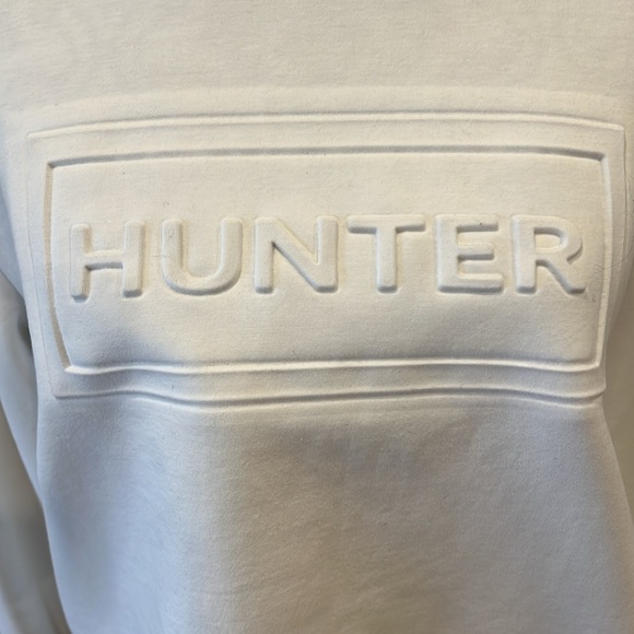 Hunter, black and white sweatshirt - Picture 2 of 5